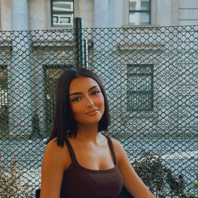 Canguro en Zaragoza: Laura