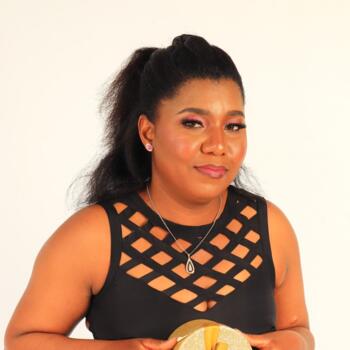 Babysitter Cape Town: BELINDA