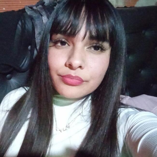 Babysitter in San Juan Bautista: Kiara