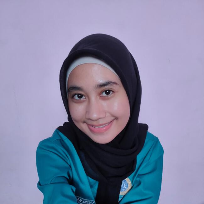 Babysitter in Surabaya: Cindy