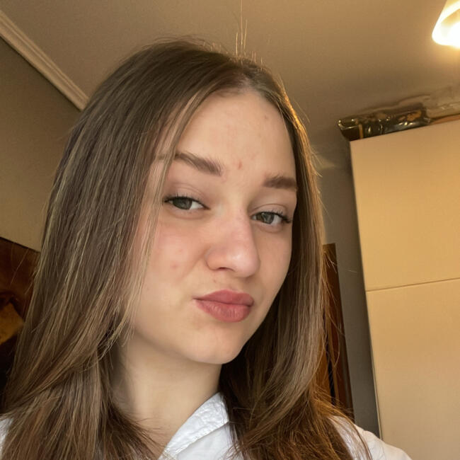 Babysitter στην περιοχή Βόλος: Νικολετα