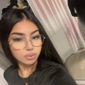 Babysitter in Bucharest: Andreea