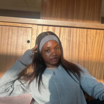Babysitter in Woluwe-Saint-Lambert: Hassanatou