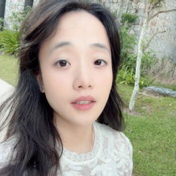 Babysitter in Singapore Island: Lynette