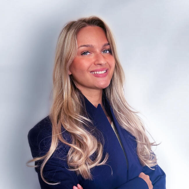 Babysitter in Lille: Yeleen