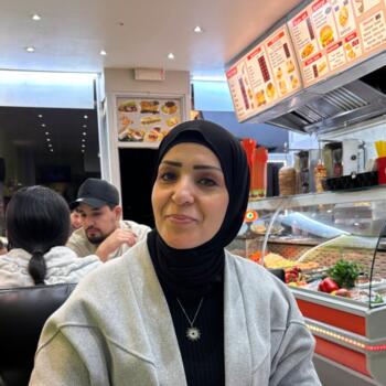 Babysitter in Lüttich: Amira