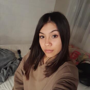 Babysitter in El Pato: Daiana