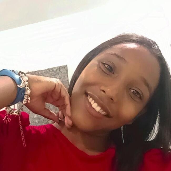 Babysitter in Goiânia: GABRIELA