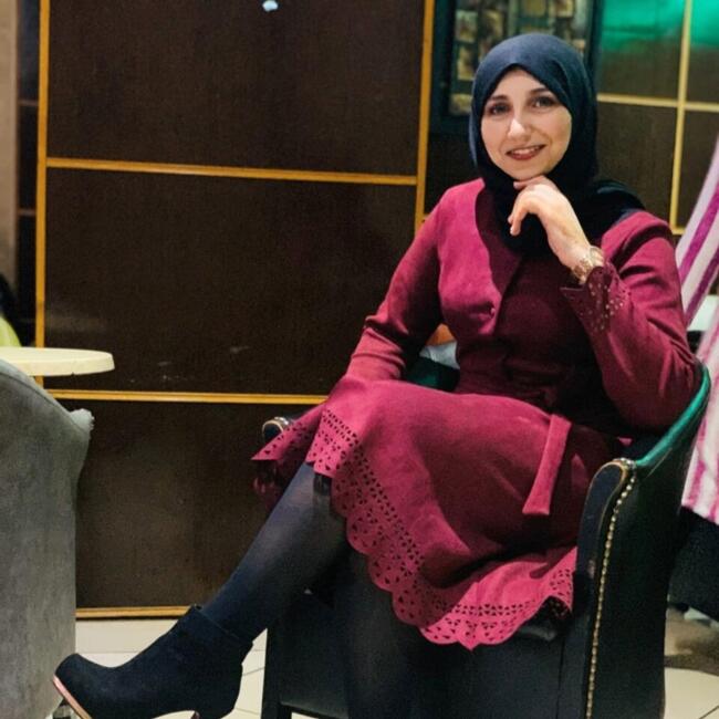 مربية أطفال في جدة: Saida