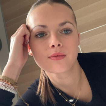 Babysitter Ploemeur: Rose