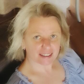 Babysitter in Château-du-Loir: Marie-Emmanuelle