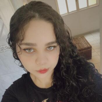 Babysitter in Vila Velha: Rayssa