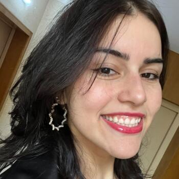 Babysitter in Vila Nova de Famalicão: Ana