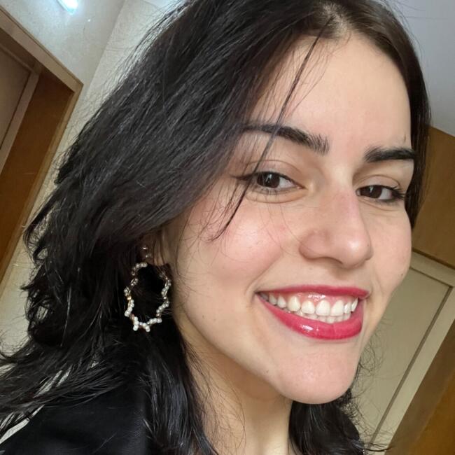 Babysitter in Vila Nova de Famalicão: Ana