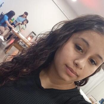 Babá em Toledo: Isabelly