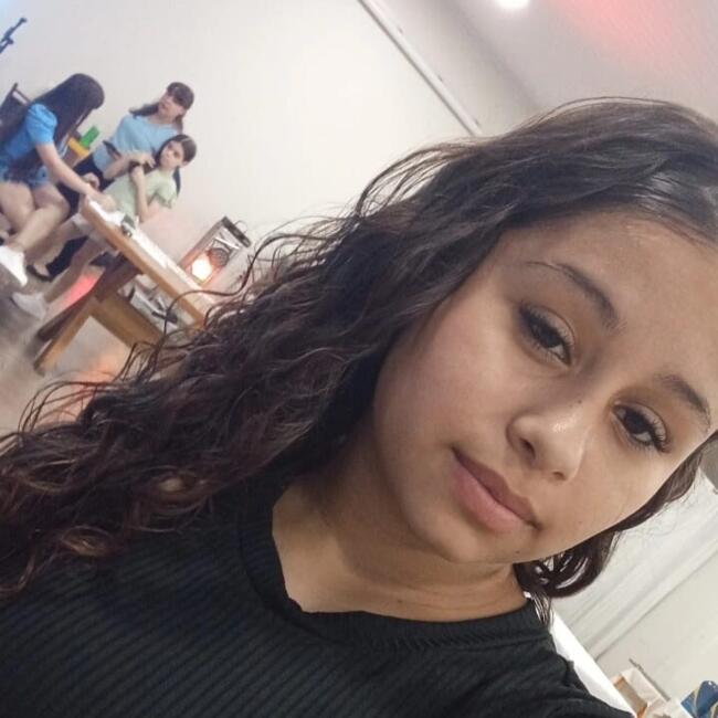 Babá em Toledo: Isabelly