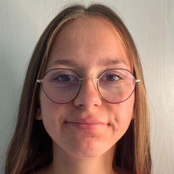 Babysitter in Dirac: Léa
