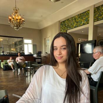 Babysitter in Namür: Fatima-Zohra