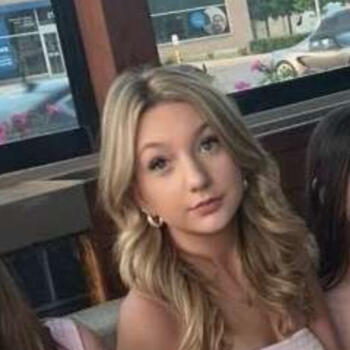 Baby-sitter Oakville: Jaclyn