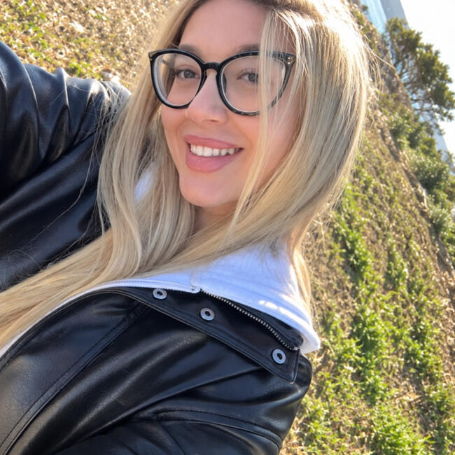 Babysitter στην περιοχή Αιγάλεω: Olga