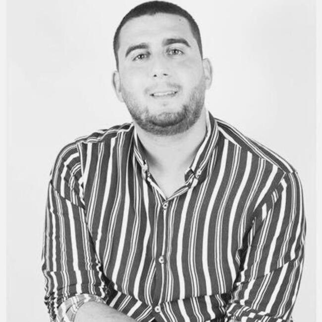 Babysitting job in Abu Dhabi: Zaibak