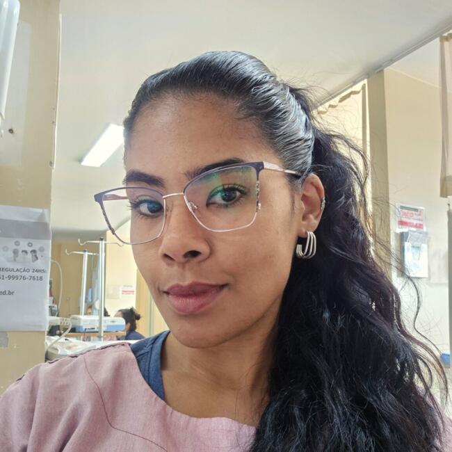 Babá em Brasília: Patricia