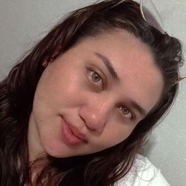 Babá em Manaus: Francilene