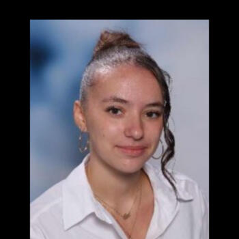 Babysitter in Colombes: Kelya