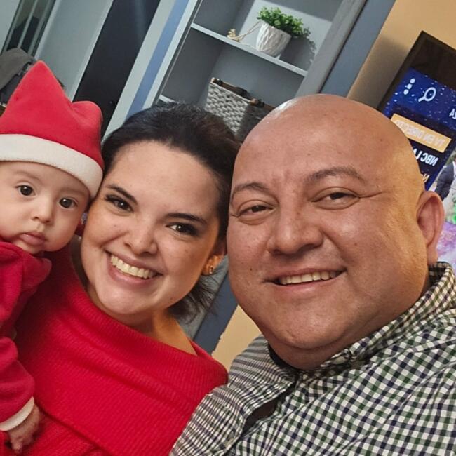 Trabajo para niñera en San Francisco Ocotlán: Alex