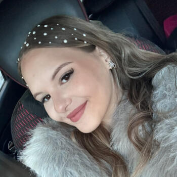 Babysitter in Nice: Andriana