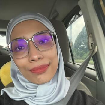 Babysitter in Jenjarum: Siti Nabila