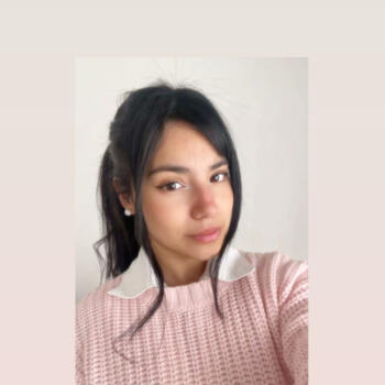 Babysitter in San Fernando: Dafne