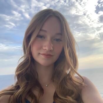 Baby-sitter in Appin: Macy