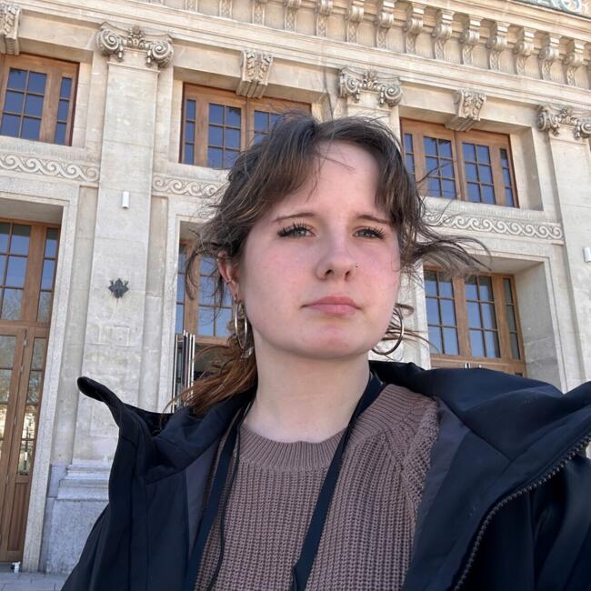 Babysitter in Prague: Barbora