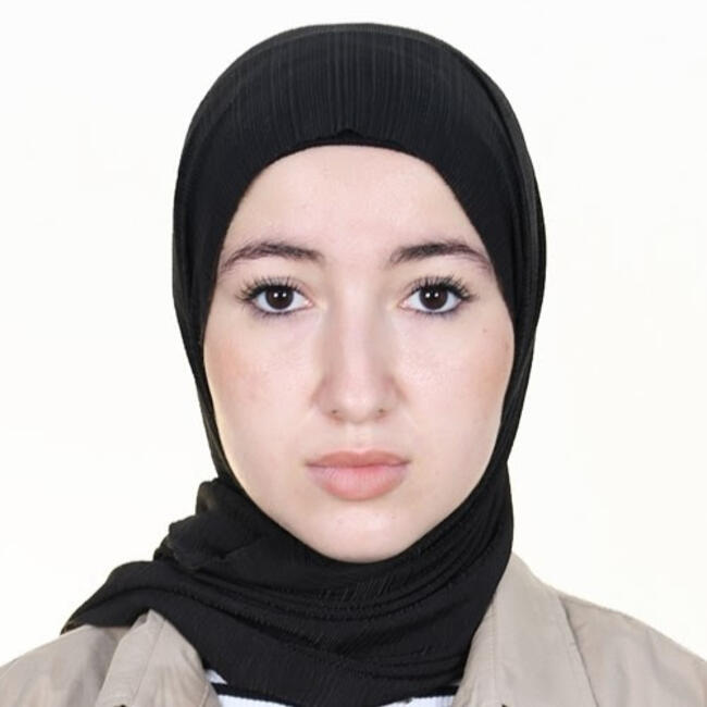 Babysitter in Dijon: Fatma