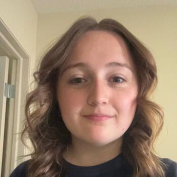 Babysitter in Lethbridge: Cali