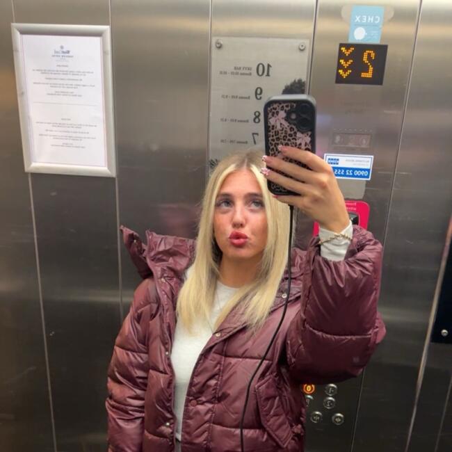 Babysitter in Aberdeen: Ellee