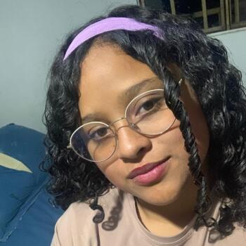 Babysitter in Bogotá: Nicolle Andrea