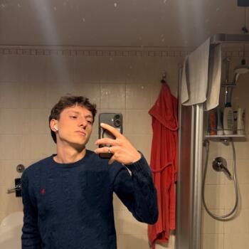 Babysitter in Milan: Luca