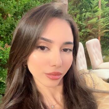 جليسة أطفال رباط: Soumia