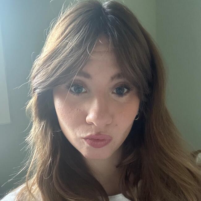 Babysitter in Angers: Clara