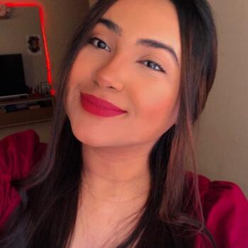 Babá São José dos Pinhais: Yasmin Toicima 