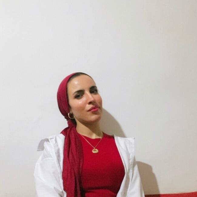 Babysitter in Marrakesh: Hind