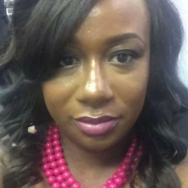 Babysitter in Chicago: Lasheer