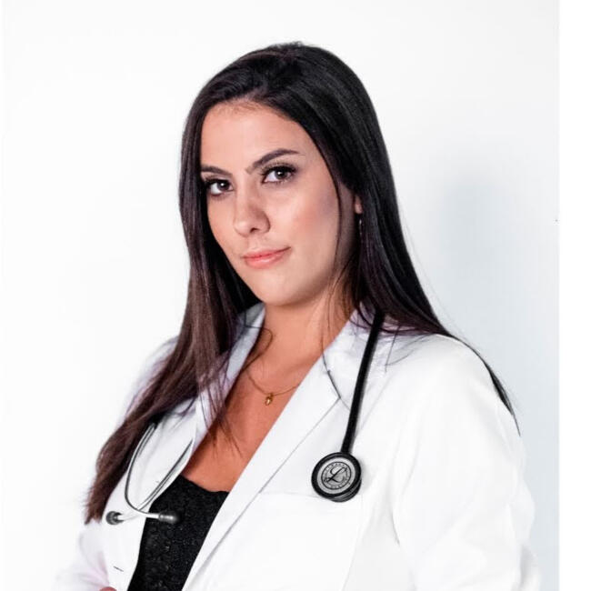 Babysitting job in Santo André: Amanda