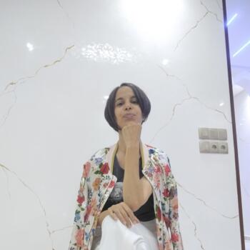 Babysitter in Casablanca: Aziza