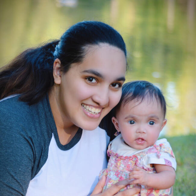 Babysitter in Marshall: Novalena