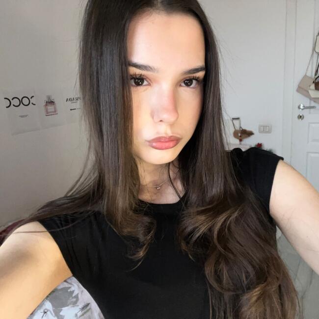Babysitter in Bucharest: Andreea Sophia