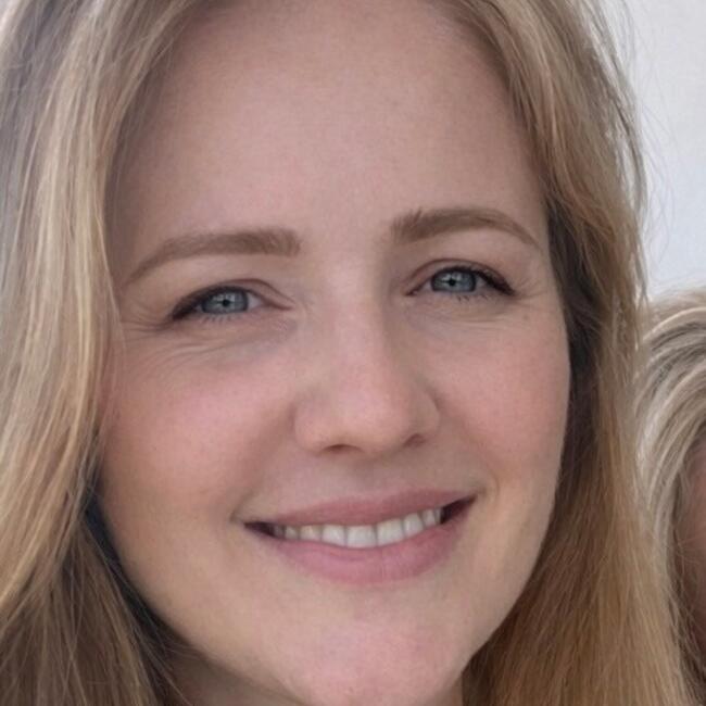 Emprego de babá em Louveira: Gladis Maria