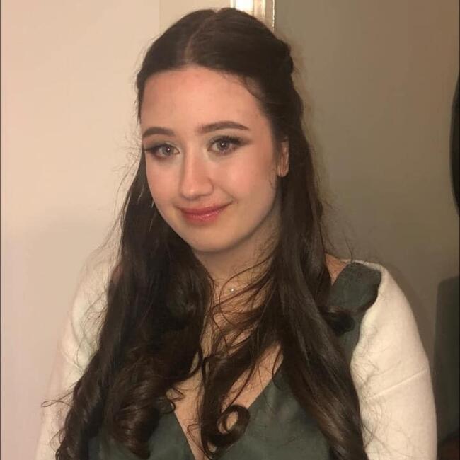 Babysitter in Auckland: Charlotte